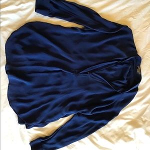 Silk Vince blouse. Navy